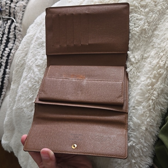 Vintage Louis Vuitton Monogram Wallet / Agenda / Passport Holder - Picture 4 of 15